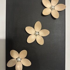 Craft Black and Tan Floral Wall Art